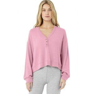 ALO YOGA Soho Crop Henley in Parisian Pink Size Medium